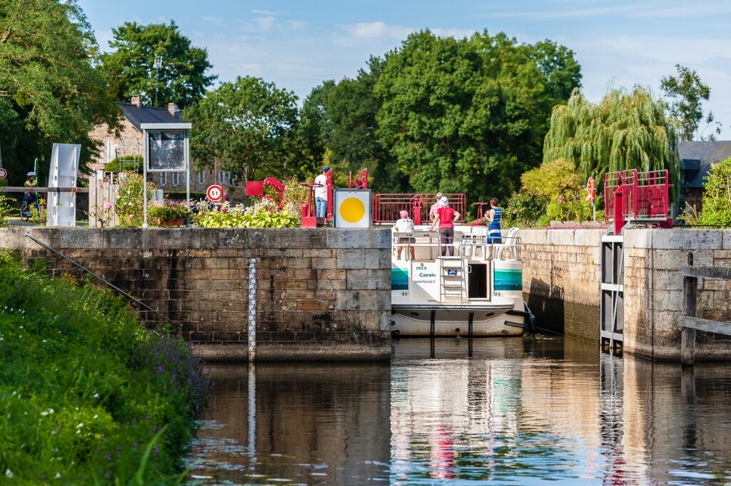 © 2020 Sebastien Gaudard